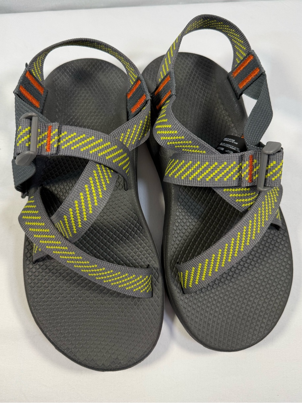 Chaco Men’s Z/Cloud Sandals Size 9 NWOT
